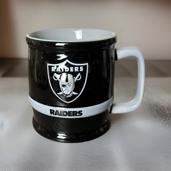 Vintage Oakland Raiders Mug - Picture 1 of 4